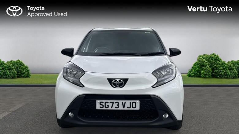 Toyota Aygo X 1.0 VVT-i Edge 5dr Petrol Hatchback